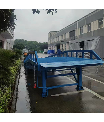 移動(dòng)式登車(chē)橋